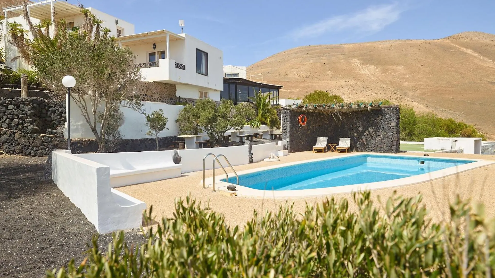 Finca La Calerita D contacts